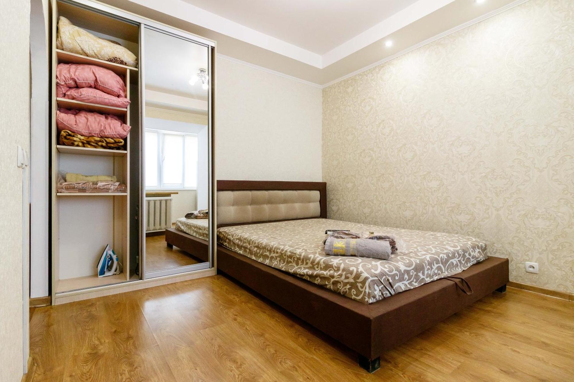 Kvartirkoff Na Polku Azov 32B Киев Экстерьер фото
